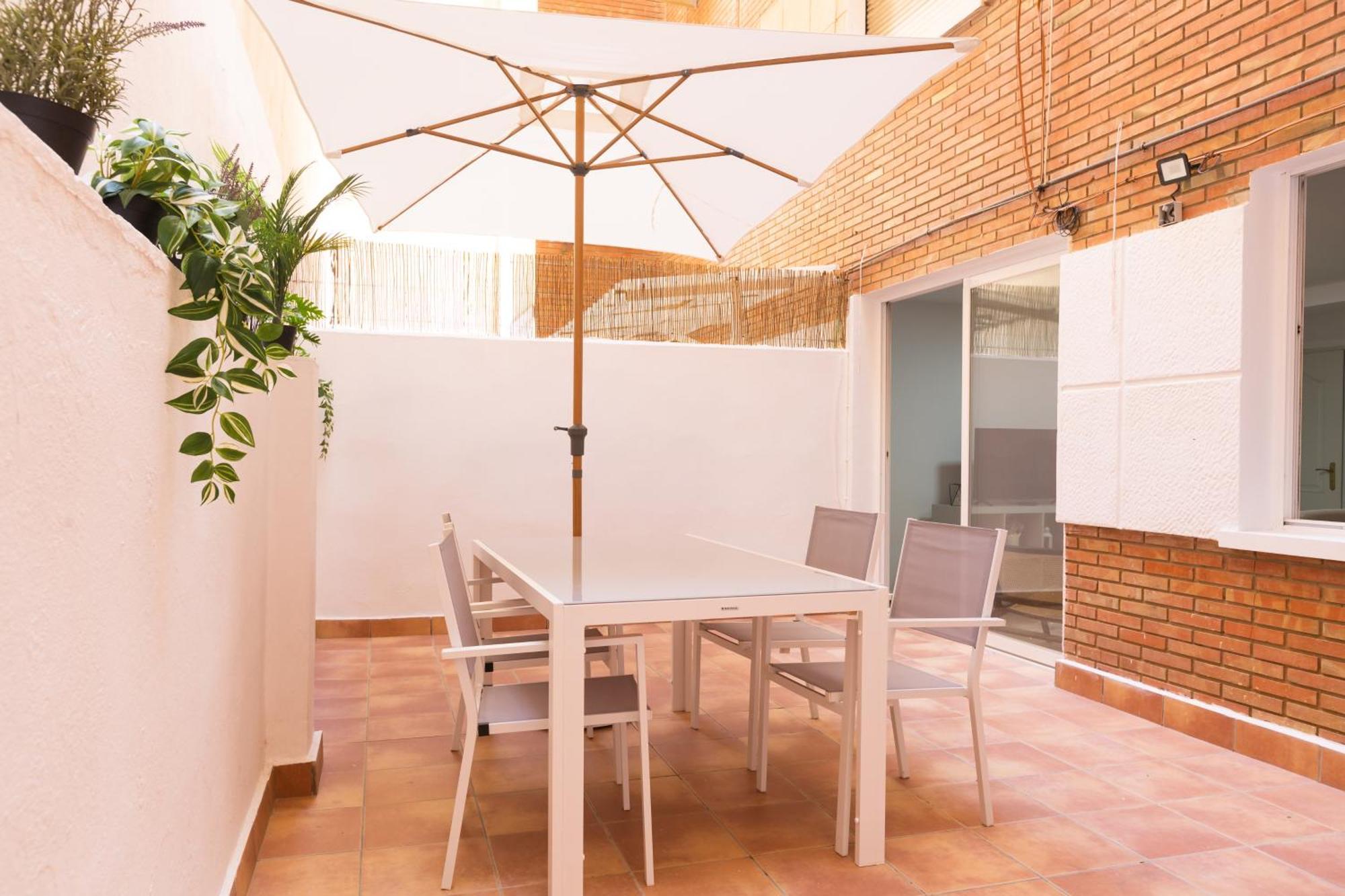 Charming Apartment Malagas Moon Ngoại thất bức ảnh